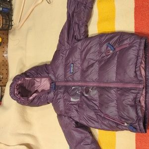 Patagonia puffer jacket - 5t